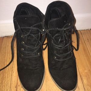 Black booties/wedges